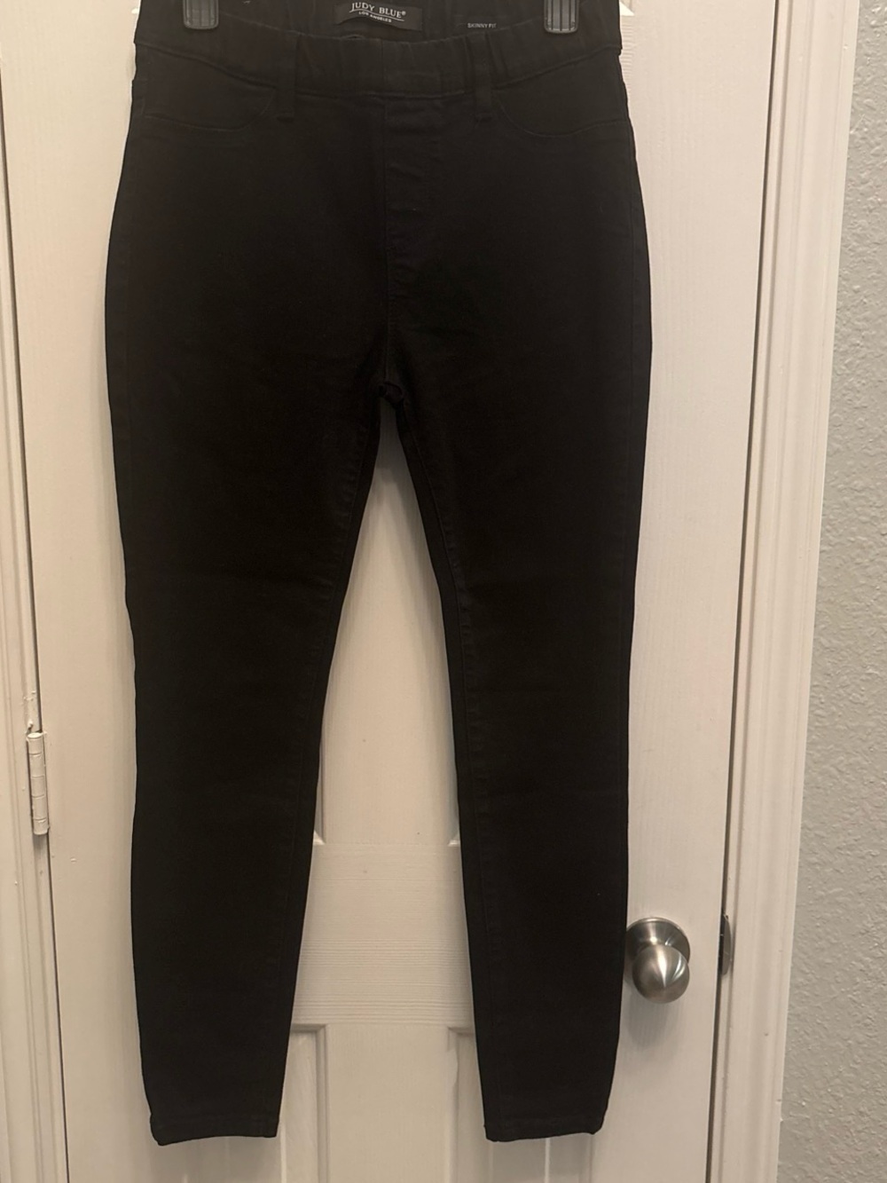 Judy Blue Women's Black Skinny Jeggings- Sleek Stretch Fit